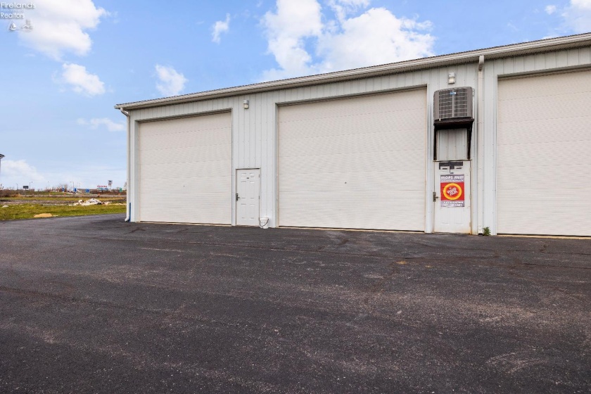 4025 Kirk Road, Port Clinton, 43452, ,Commercial,For Sale,Kirk,20244504