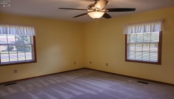 19 Blue Bird Lane, Tiffin, 44883, 2 Bedrooms Bedrooms, ,2 BathroomsBathrooms,Residential,For Sale,Blue Bird Lane,20244675