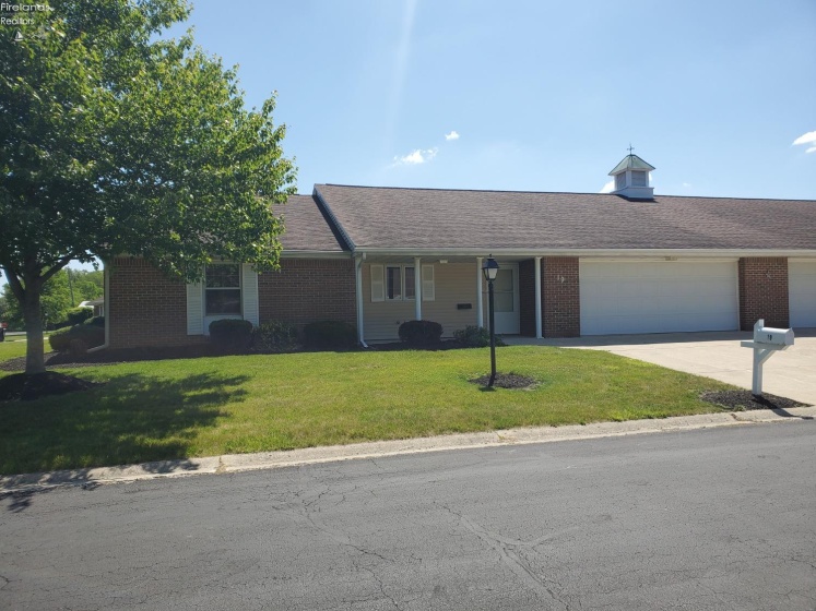 19 Blue Bird Lane, Tiffin, 44883, 2 Bedrooms Bedrooms, ,2 BathroomsBathrooms,Residential,For Sale,Blue Bird Lane,20244675