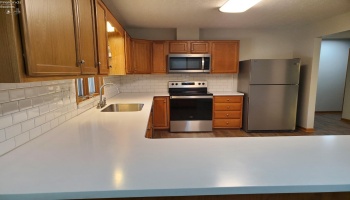 19 Blue Bird Lane, Tiffin, 44883, 2 Bedrooms Bedrooms, ,2 BathroomsBathrooms,Residential,For Sale,Blue Bird Lane,20244675