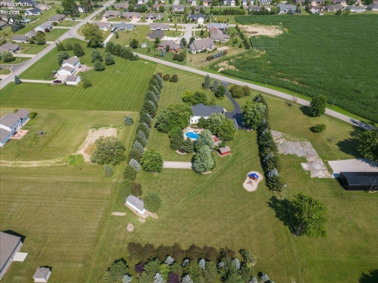 2440 Wyandot Rd., Bucyrus, 44820, 4 Bedrooms Bedrooms, ,4 BathroomsBathrooms,Residential,For Sale,Wyandot Rd.,20244744