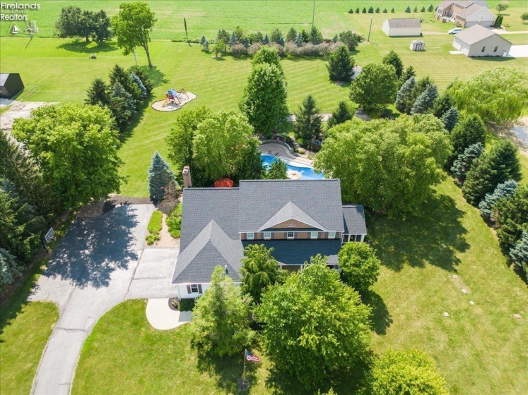 2440 Wyandot Rd., Bucyrus, 44820, 4 Bedrooms Bedrooms, ,4 BathroomsBathrooms,Residential,For Sale,Wyandot Rd.,20244744