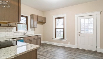 131 Whittlesey Avenue, Norwalk, 44857, 2 Bedrooms Bedrooms, ,1 BathroomBathrooms,Residential,For Sale,Whittlesey,20250034 131 Whittlesey Avenue, Norwalk, 44857, 2 Bedrooms Bedrooms, ,1 BathroomBathrooms,Residential,For Sale,Whittlesey,20250034