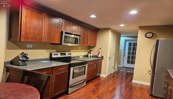 635 Liz Lane, Port Clinton, 43452, 2 Bedrooms Bedrooms, ,1 BathroomBathrooms,Residential,For Sale,Liz,20250091