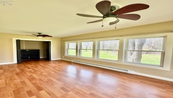 635 Liz Lane, Port Clinton, 43452, 2 Bedrooms Bedrooms, ,1 BathroomBathrooms,Residential,For Sale,Liz,20250091