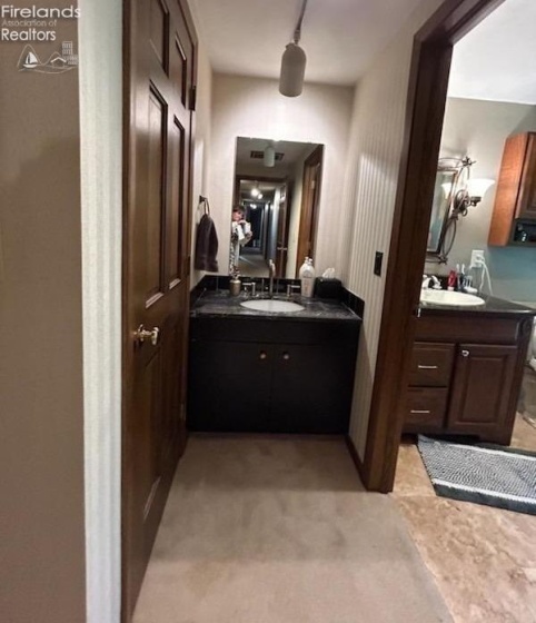 404 Cedar Brook Lane, Sandusky, 44870, 4 Bedrooms Bedrooms, ,3 BathroomsBathrooms,Residential,For Sale,Cedar Brook,20250189