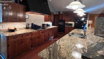 404 Cedar Brook Lane, Sandusky, 44870, 4 Bedrooms Bedrooms, ,3 BathroomsBathrooms,Residential,For Sale,Cedar Brook,20250189