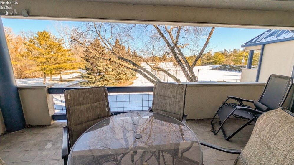 4475 Marin Harbor Drive, Port Clinton, 43452, 2 Bedrooms Bedrooms, ,3 BathroomsBathrooms,Residential,For Sale,Marin Harbor,20250235