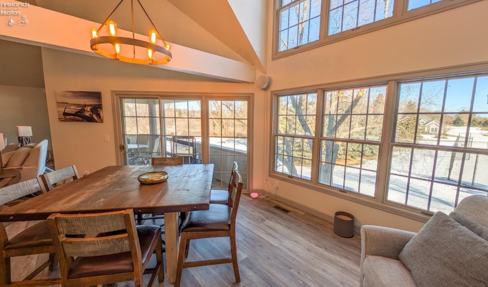 4475 Marin Harbor Drive, Port Clinton, 43452, 2 Bedrooms Bedrooms, ,3 BathroomsBathrooms,Residential,For Sale,Marin Harbor,20250235