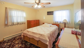 1318 4th Street, Marblehead, 43440, 5 Bedrooms Bedrooms, ,2 BathroomsBathrooms,Residential,For Sale,4th,20250188