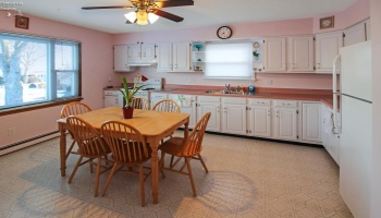 1318 4th Street, Marblehead, 43440, 5 Bedrooms Bedrooms, ,2 BathroomsBathrooms,Residential,For Sale,4th,20250188
