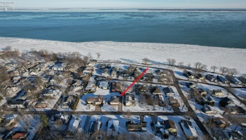 1318 4th Street, Marblehead, 43440, 5 Bedrooms Bedrooms, ,2 BathroomsBathrooms,Residential,For Sale,4th,20250188
