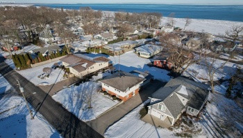 1318 4th Street, Marblehead, 43440, 5 Bedrooms Bedrooms, ,2 BathroomsBathrooms,Residential,For Sale,4th,20250188