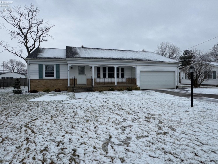 402 Meadow Lane, Sandusky, 44870, 3 Bedrooms Bedrooms, ,2 BathroomsBathrooms,Residential,For Sale,Meadow,20250359