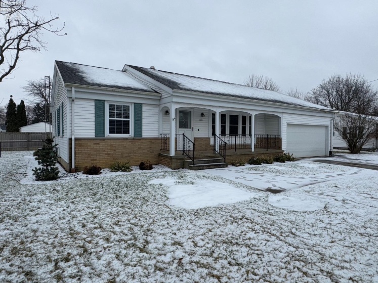 402 Meadow Lane, Sandusky, 44870, 3 Bedrooms Bedrooms, ,2 BathroomsBathrooms,Residential,For Sale,Meadow,20250359