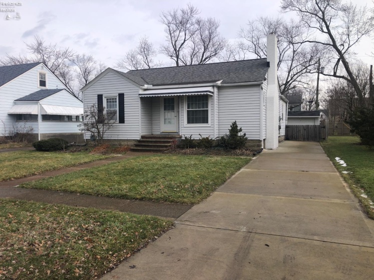 211 Brandtson Avenue, Elyria, 44035, ,1 BathroomBathrooms,Residential,For Sale,Brandtson,20250382