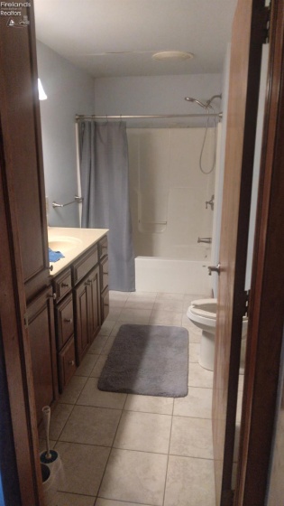 2906 Perkins Avenue, Sandusky, 44870, 6 Bedrooms Bedrooms, ,2 BathroomsBathrooms,Residential,For Sale,Perkins,20250390