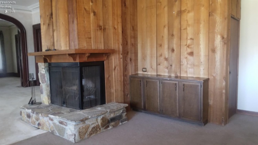 2906 Perkins Avenue, Sandusky, 44870, 6 Bedrooms Bedrooms, ,2 BathroomsBathrooms,Residential,For Sale,Perkins,20250390