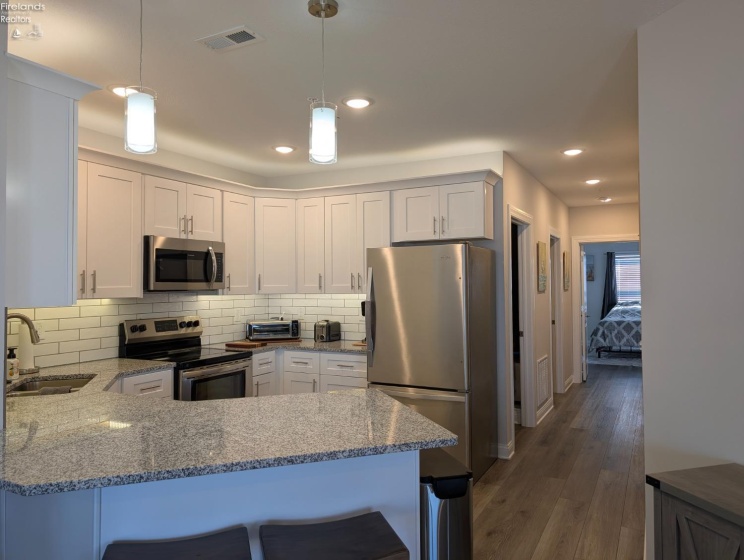 2727 Harbor Bay Drive, Marblehead, 43440, 3 Bedrooms Bedrooms, ,2 BathroomsBathrooms,Residential,For Sale,Harbor Bay,20250423