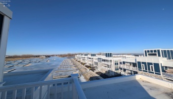 2727 Harbor Bay Drive, Marblehead, 43440, 3 Bedrooms Bedrooms, ,2 BathroomsBathrooms,Residential,For Sale,Harbor Bay,20250423