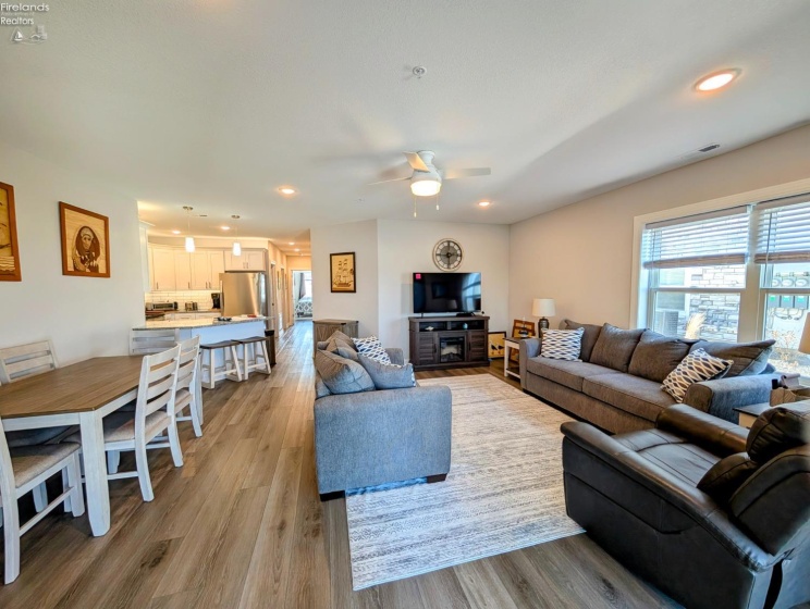 2727 Harbor Bay Drive, Marblehead, 43440, 3 Bedrooms Bedrooms, ,2 BathroomsBathrooms,Residential,For Sale,Harbor Bay,20250423