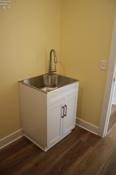 1290 Hartshorn Road, Marblehead, 43440, 3 Bedrooms Bedrooms, ,2 BathroomsBathrooms,Residential,For Sale,Hartshorn,20250271