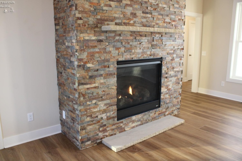 1290 Hartshorn Road, Marblehead, 43440, 3 Bedrooms Bedrooms, ,2 BathroomsBathrooms,Residential,For Sale,Hartshorn,20250271
