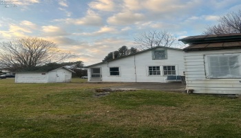 73 Center, Milan, 44846, 3 Bedrooms Bedrooms, ,1 BathroomBathrooms,Residential,For Sale,Center,20250492