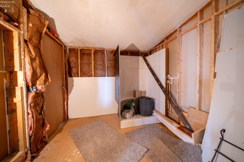 35 Greenwhich Milan TownLine Road, North Fairfield, 44855, 6 Bedrooms Bedrooms, ,3 BathroomsBathrooms,Residential,For Sale,Greenwhich Milan TownLine,20250471