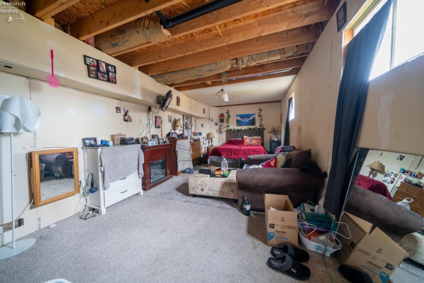 35 Greenwhich Milan TownLine Road, North Fairfield, 44855, 6 Bedrooms Bedrooms, ,3 BathroomsBathrooms,Residential,For Sale,Greenwhich Milan TownLine,20250471