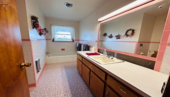 4740 US 224, Tiffin, 44883, 3 Bedrooms Bedrooms, ,2 BathroomsBathrooms,Residential,For Sale,US 224,20250454