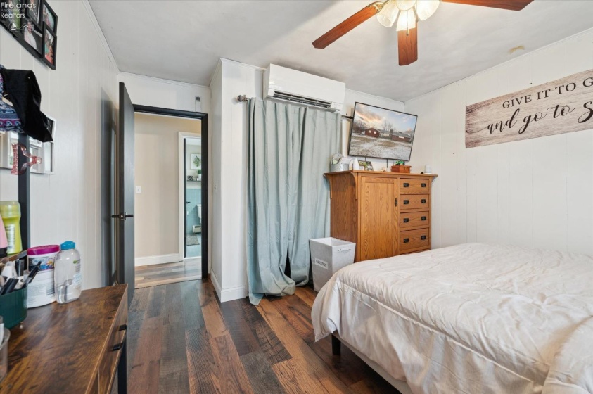 4889 SR 2, Oak Harbor, 43449, 3 Bedrooms Bedrooms, ,3 BathroomsBathrooms,Residential,For Sale,SR 2,20250321