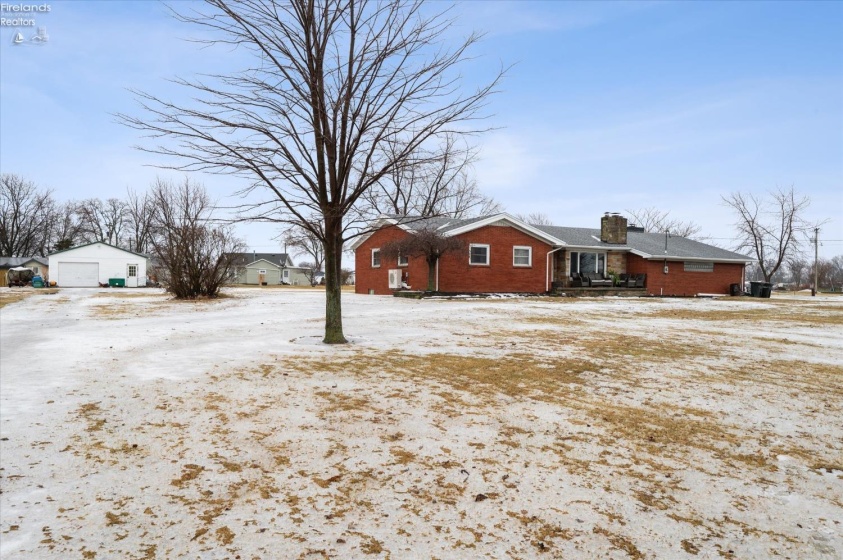 4889 SR 2, Oak Harbor, 43449, 3 Bedrooms Bedrooms, ,3 BathroomsBathrooms,Residential,For Sale,SR 2,20250321
