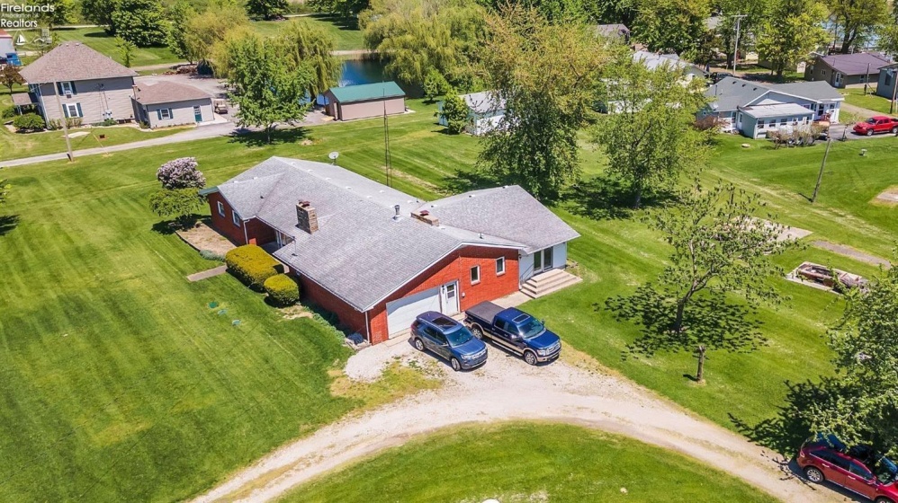 4889 SR 2, Oak Harbor, 43449, 3 Bedrooms Bedrooms, ,3 BathroomsBathrooms,Residential,For Sale,SR 2,20250321
