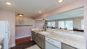 Open kitchen concept in guest suite