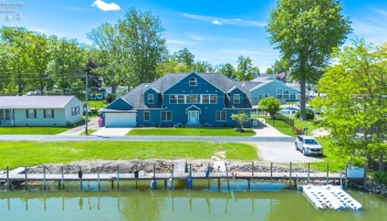 1909 Nan Avenue, Marblehead, 43440, 4 Bedrooms Bedrooms, ,4 BathroomsBathrooms,Residential,For Sale,Nan,20243265