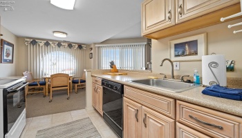 202 Clinton Reef Drive, Port Clinton, 43452, 1 Bedroom Bedrooms, ,1 BathroomBathrooms,Residential,For Sale,Clinton Reef,20250554