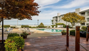 202 Clinton Reef Drive, Port Clinton, 43452, 1 Bedroom Bedrooms, ,1 BathroomBathrooms,Residential,For Sale,Clinton Reef,20250554