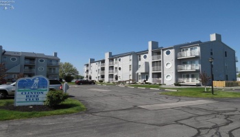 202 Clinton Reef Drive, Port Clinton, 43452, 1 Bedroom Bedrooms, ,1 BathroomBathrooms,Residential,For Sale,Clinton Reef,20250554