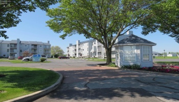 202 Clinton Reef Drive, Port Clinton, 43452, 1 Bedroom Bedrooms, ,1 BathroomBathrooms,Residential,For Sale,Clinton Reef,20250554