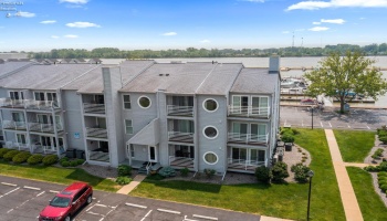 202 Clinton Reef Drive, Port Clinton, 43452, 1 Bedroom Bedrooms, ,1 BathroomBathrooms,Residential,For Sale,Clinton Reef,20250554