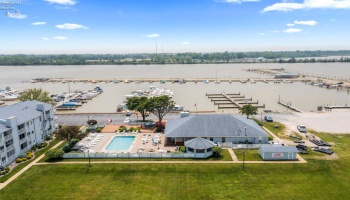 202 Clinton Reef Drive, Port Clinton, 43452, 1 Bedroom Bedrooms, ,1 BathroomBathrooms,Residential,For Sale,Clinton Reef,20250554