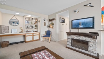 202 Clinton Reef Drive, Port Clinton, 43452, 1 Bedroom Bedrooms, ,1 BathroomBathrooms,Residential,For Sale,Clinton Reef,20250554