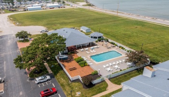 202 Clinton Reef Drive, Port Clinton, 43452, 1 Bedroom Bedrooms, ,1 BathroomBathrooms,Residential,For Sale,Clinton Reef,20250554