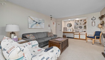 202 Clinton Reef Drive, Port Clinton, 43452, 1 Bedroom Bedrooms, ,1 BathroomBathrooms,Residential,For Sale,Clinton Reef,20250554