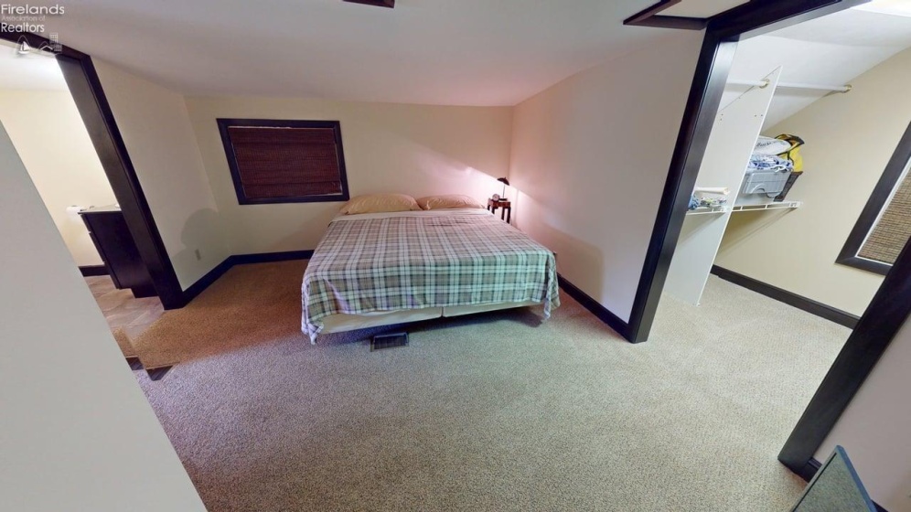 5411 Channel Drive, Port Clinton, 43452, 1 Bedroom Bedrooms, ,2 BathroomsBathrooms,Residential,For Sale,Channel,20250639