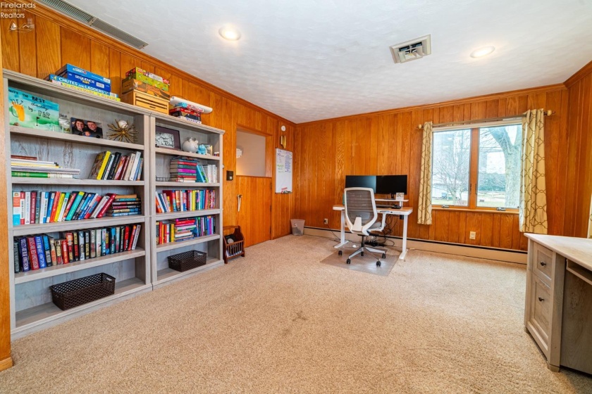 309 Foote Avenue, New Washington, 44854, 4 Bedrooms Bedrooms, ,3 BathroomsBathrooms,Residential,For Sale,Foote Avenue,20250643