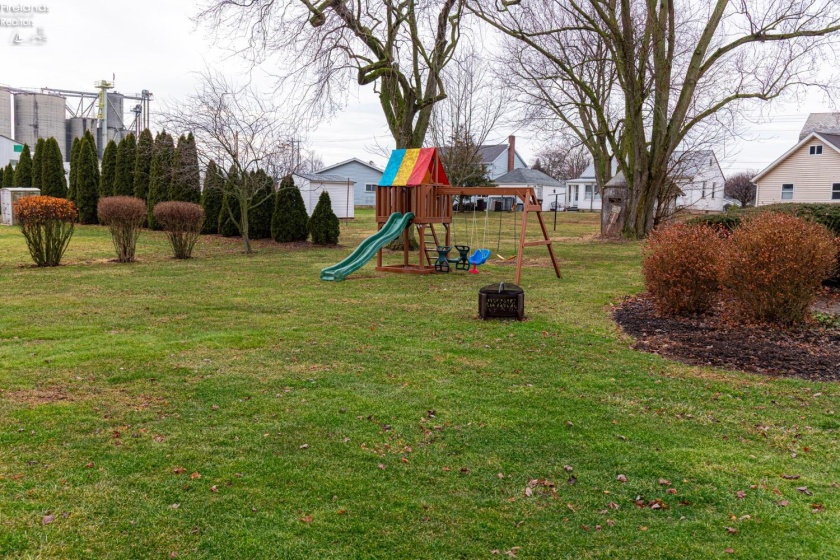 309 Foote Avenue, New Washington, 44854, 4 Bedrooms Bedrooms, ,3 BathroomsBathrooms,Residential,For Sale,Foote Avenue,20250643