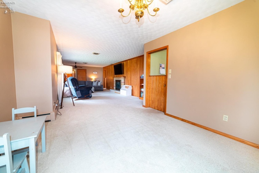 309 Foote Avenue, New Washington, 44854, 4 Bedrooms Bedrooms, ,3 BathroomsBathrooms,Residential,For Sale,Foote Avenue,20250643