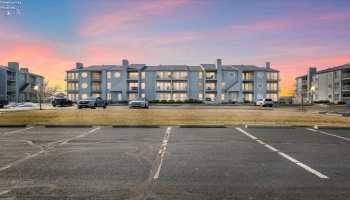 274 Clinton Reef Drive, Port Clinton, 43452, 1 Bedroom Bedrooms, ,1 BathroomBathrooms,Residential,For Sale,Clinton Reef,20250691